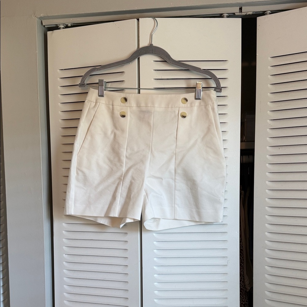 Elegant White Women's Shorts